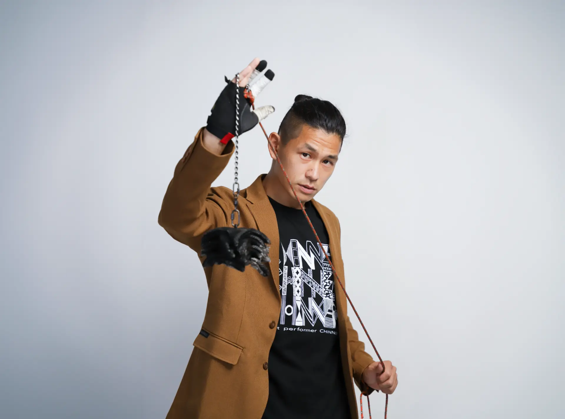 ファイアーパフォーマンス、ちんねん（CHINNEN）のポートレート