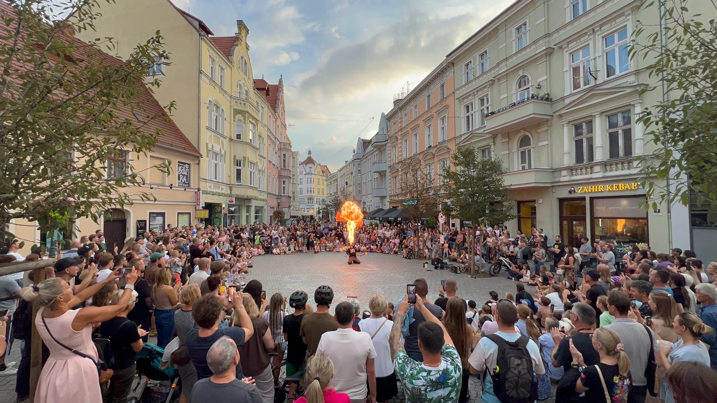 ポーランド バスカーツアー