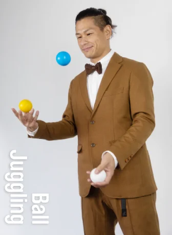 ちんねん（CHINNEN）のボールジャグリング